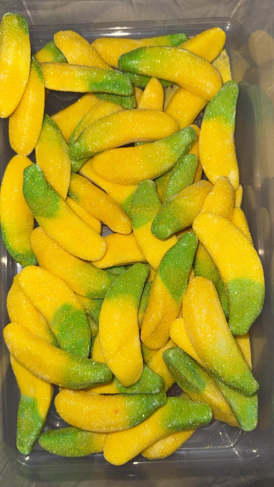 Bonbons Banane Fourrée – Gourmandise fondante et fruitée 🍌✨ (lot de 5)