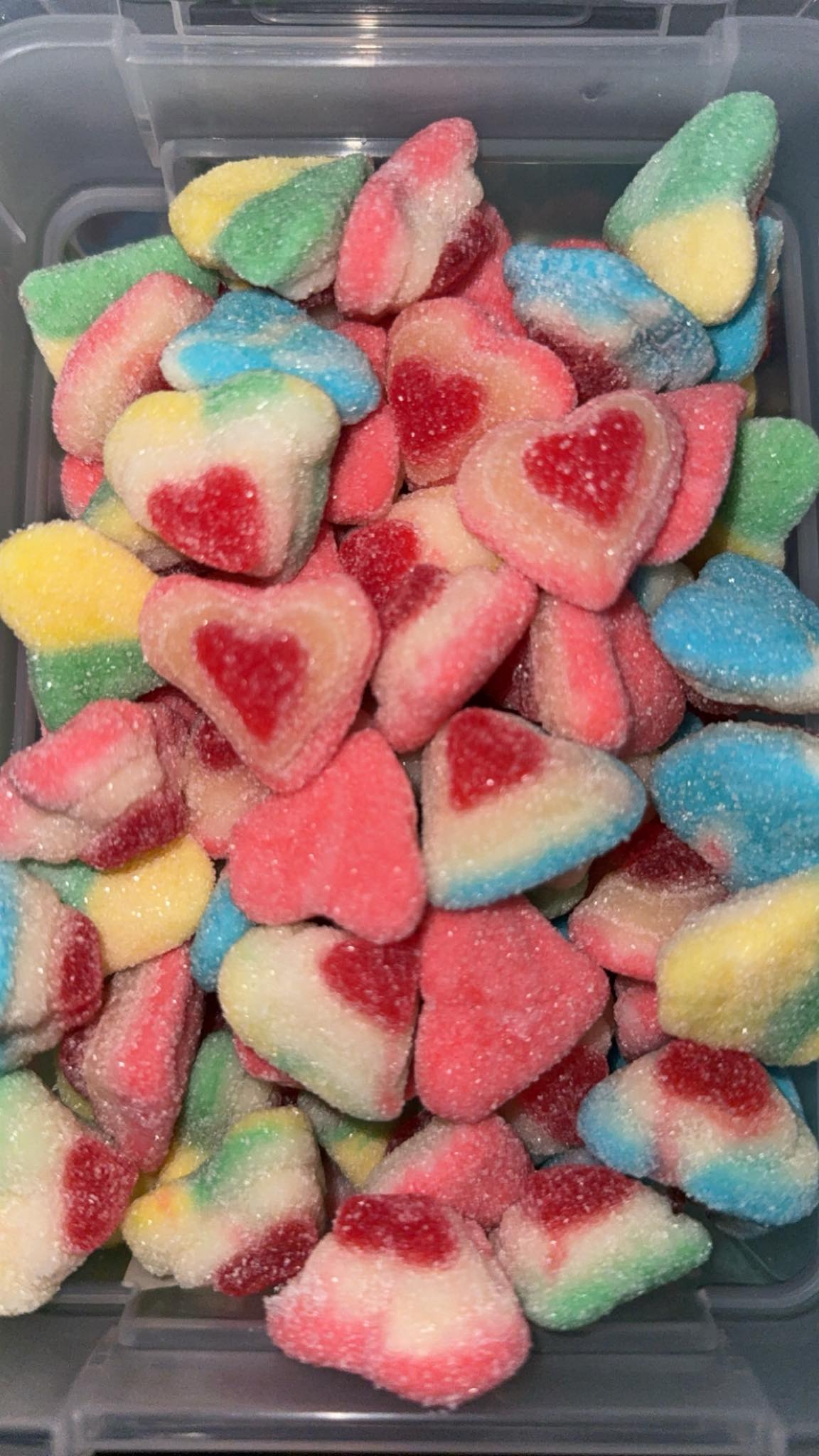 Cœurs 3D Multicolores – Gourmandise pleine d’amour ❤️🍬✨ (100g)