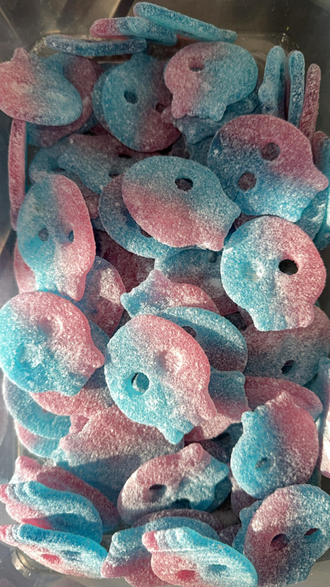💀 Bonbons Crâne Bubble Gum – Le coup de cœur FUN & ultra addictif ! 💙💖 (100g)