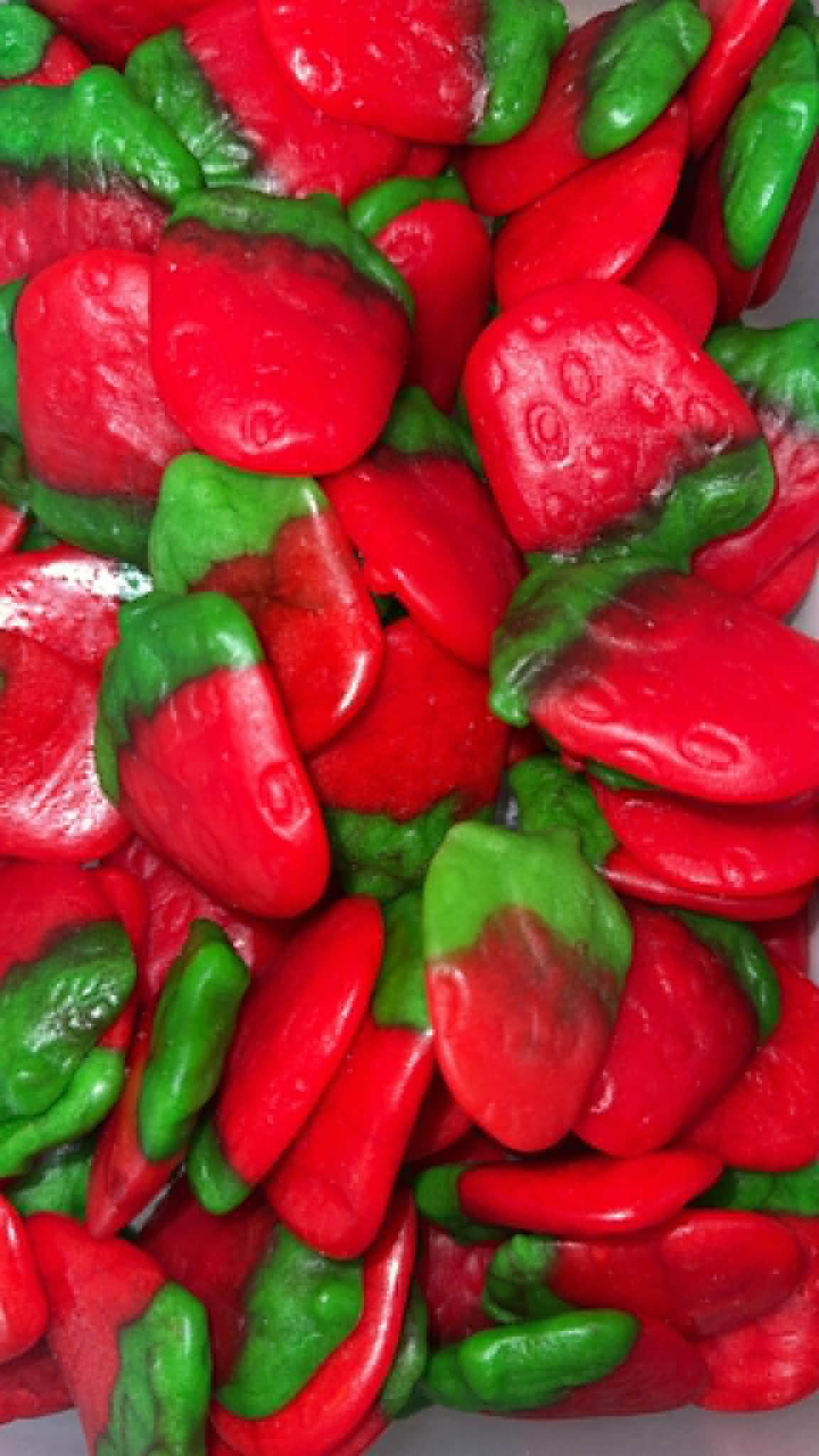 Bonbons Fraises Lisses XXL – Confiseries Gourmandes au Goût Fraise 🍬 (100g)