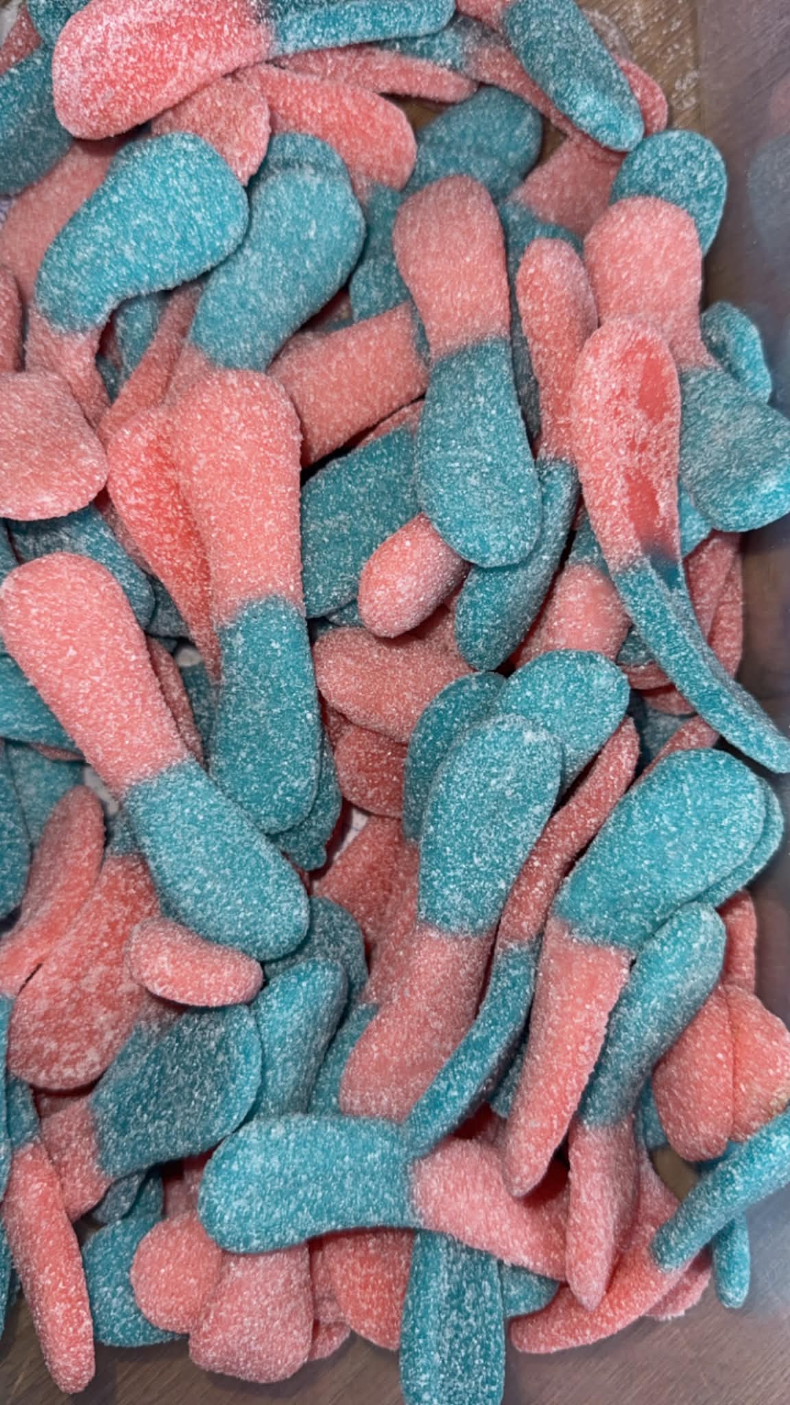 Bonbons Langues Bubble Gum Acidulées – Confiseries Saveur Chewing-Gum (100g)